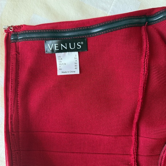 VENUS Red Strapless Ruched Bodycon Dress - Picture 6 of 10